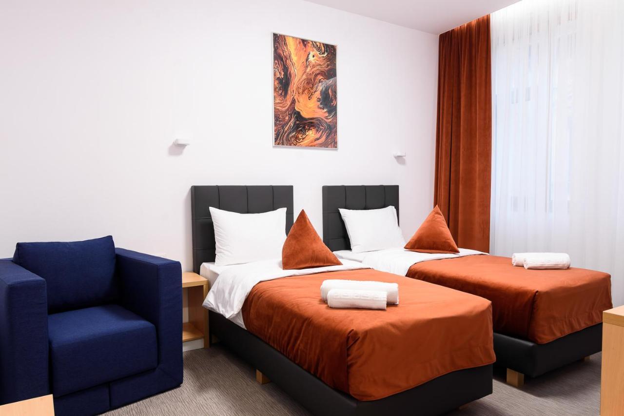 Hotel Urban بايا ماري المظهر الخارجي الصورة