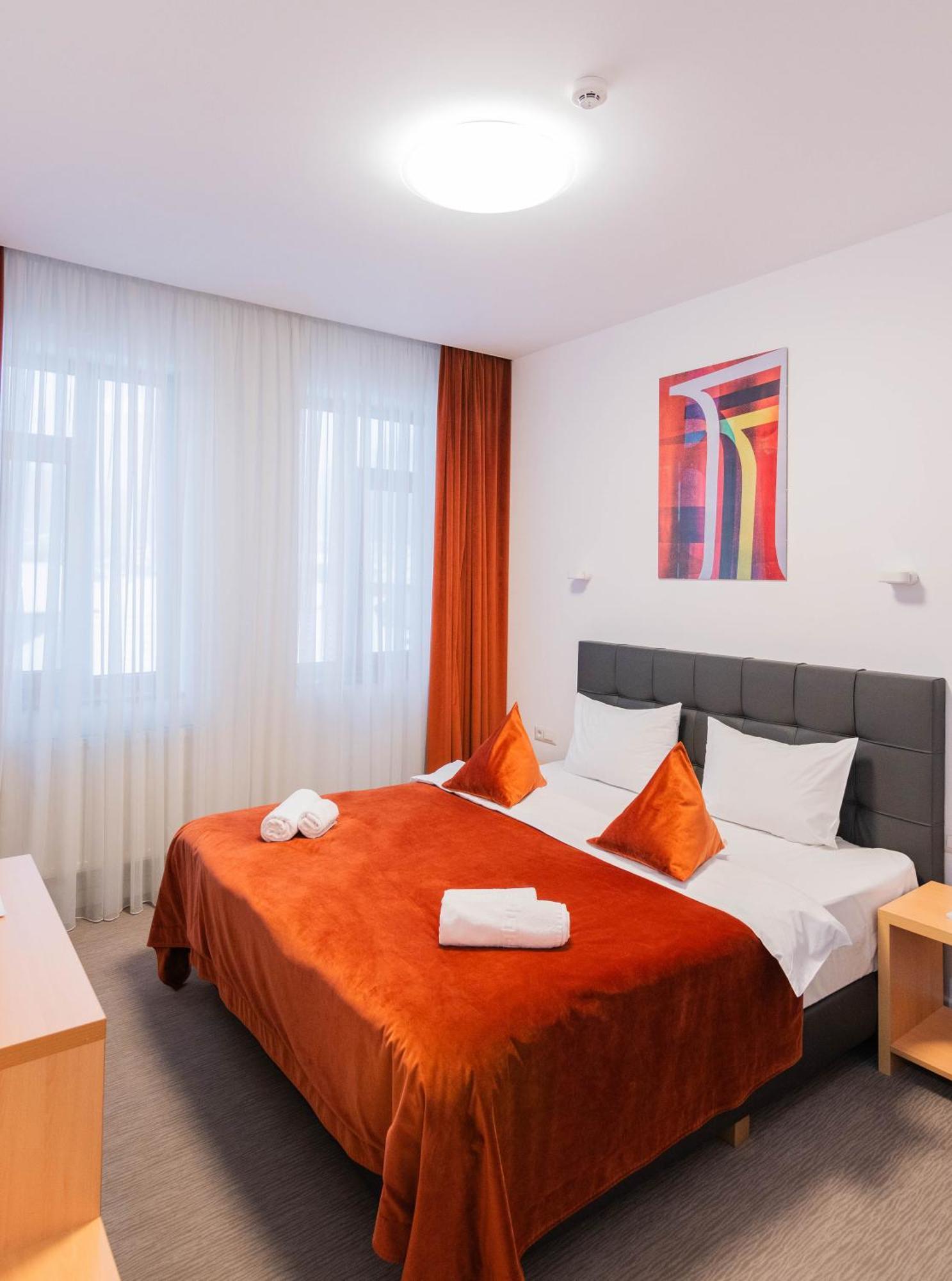 Hotel Urban بايا ماري المظهر الخارجي الصورة