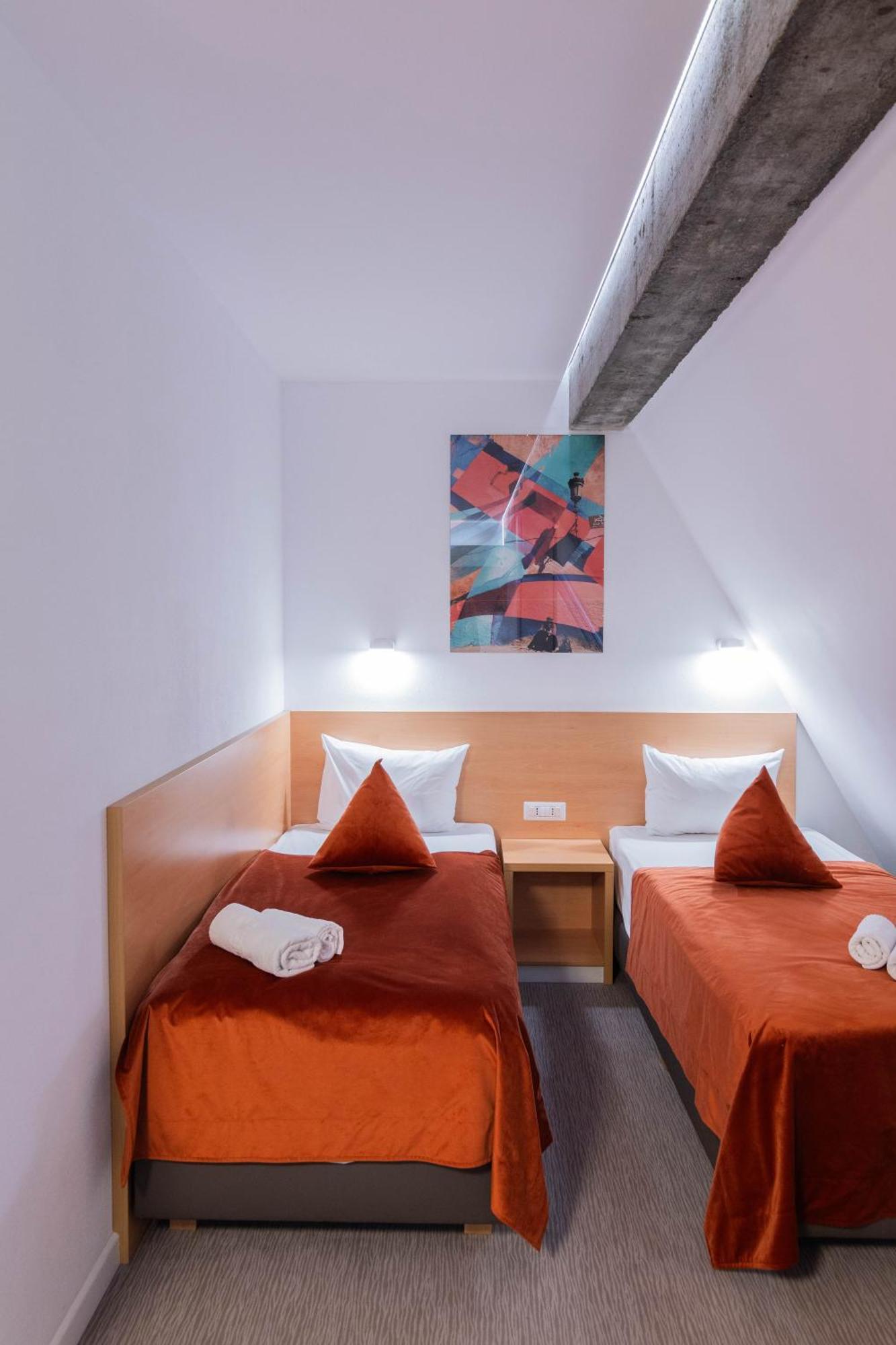 Hotel Urban بايا ماري المظهر الخارجي الصورة